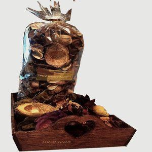 Dried Scented Potpourri Eucalyptus Scent with Rustic Wooden Fragrance Tray